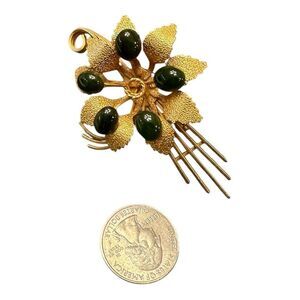 Vintage Cabochon Flower Brooch Pin Green Shiny Gold Tone Chunky Wired